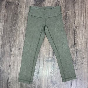 Lululemon leggings size 4